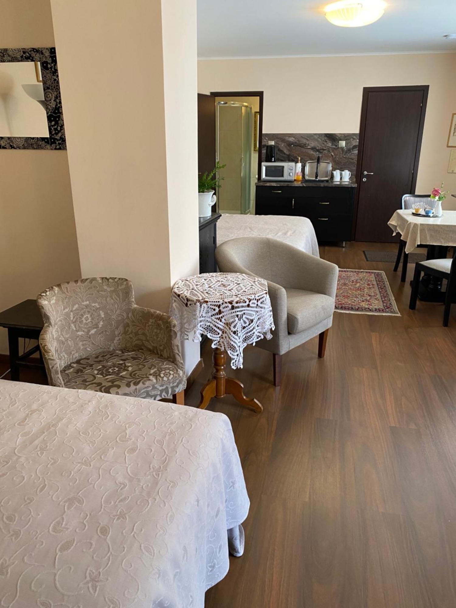 Mandula Haz Hotel Veszprém Екстериор снимка