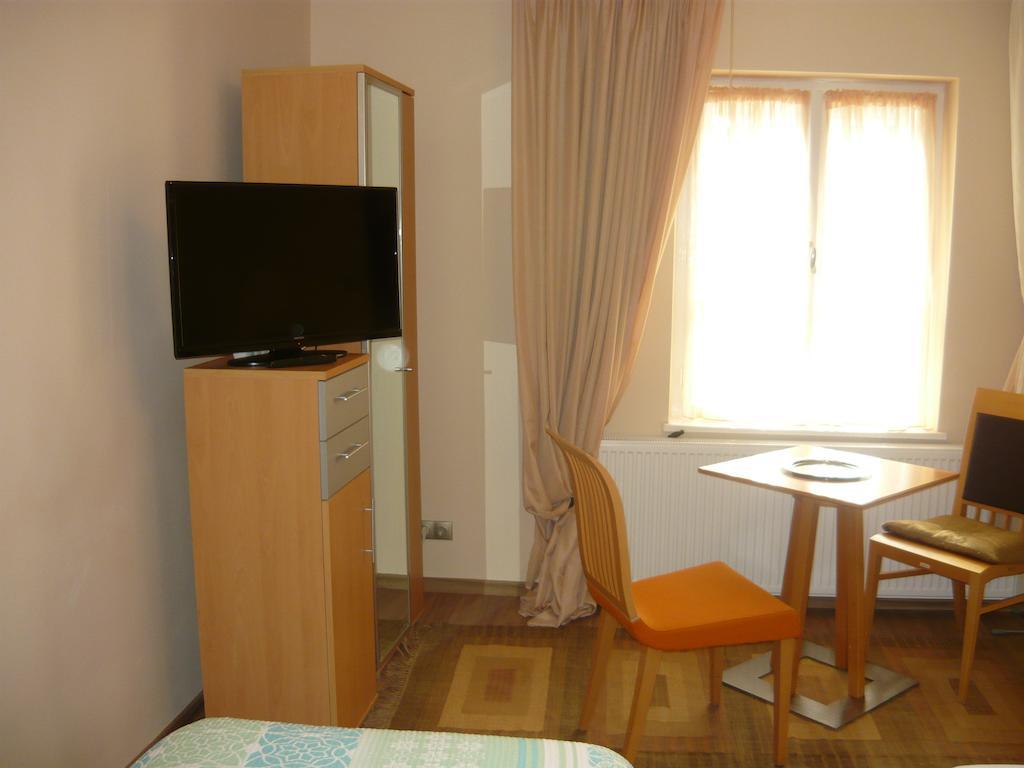 Mandula Haz Hotel Veszprém Стая снимка